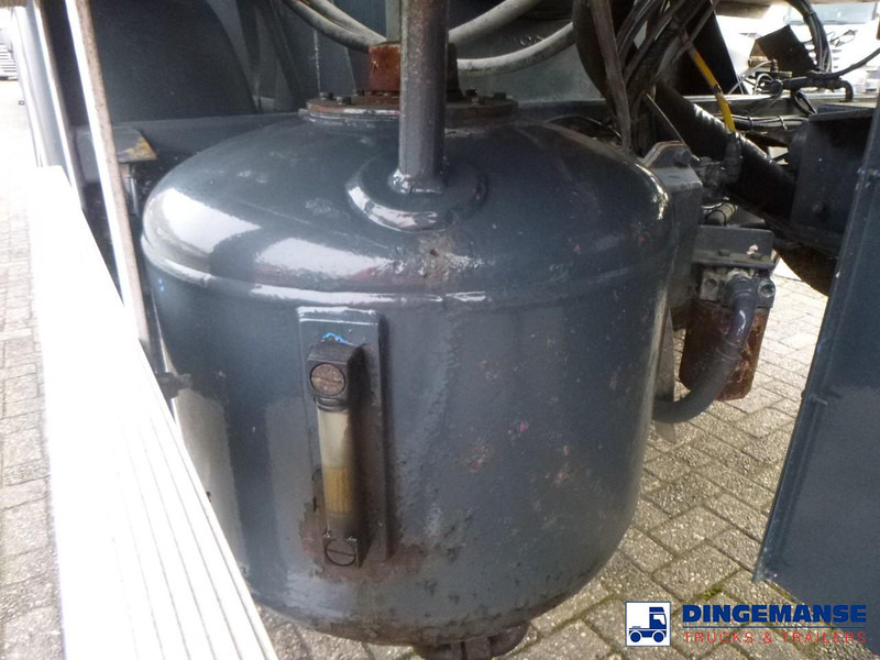 Tank semi-trailer WHALE Vacuum tank inox 30 m3 / 1 comp + pump: picture 11