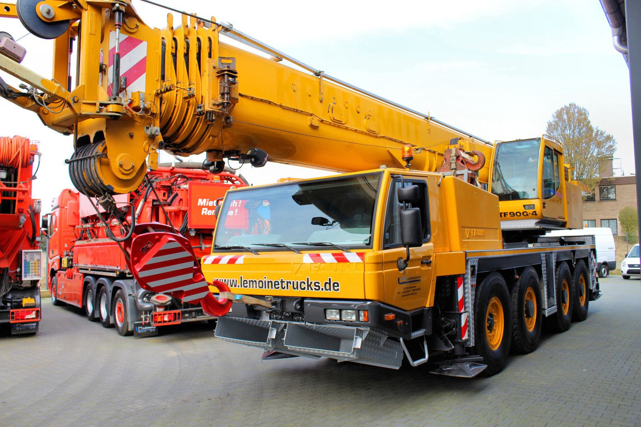 Faun Tadano FAUN ATF 90 G-4 8x6 Autokran + 20 tonnen - Crane truck: picture 4 Faun Tadano FAUN ATF 90 G-4 8x6 Autokran + 20 tonnen - Crane truck: picture 4