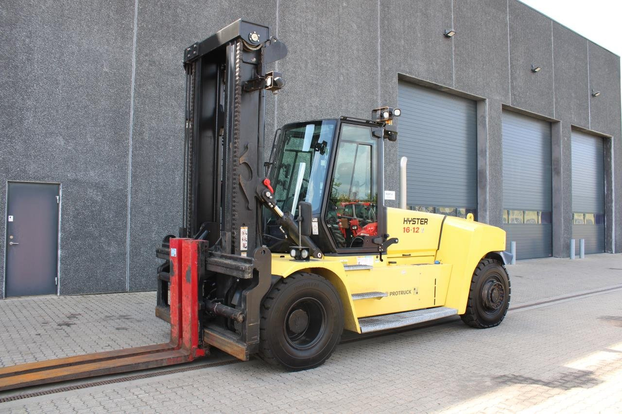 Hyster H16.00XD-12 - Diesel forklift: picture 2 Hyster H16.00XD-12 - Diesel forklift: picture 2