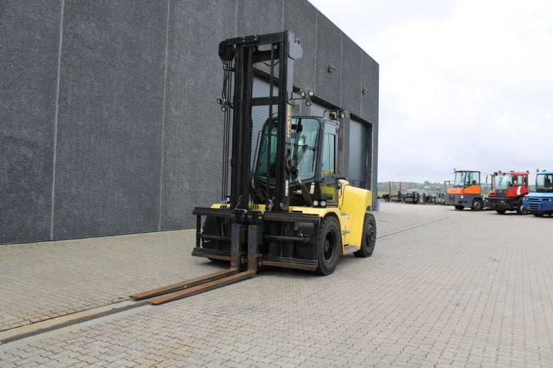 Hyster H9.00XM-6 - Diesel forklift: picture 4 Hyster H9.00XM-6 - Diesel forklift: picture 4