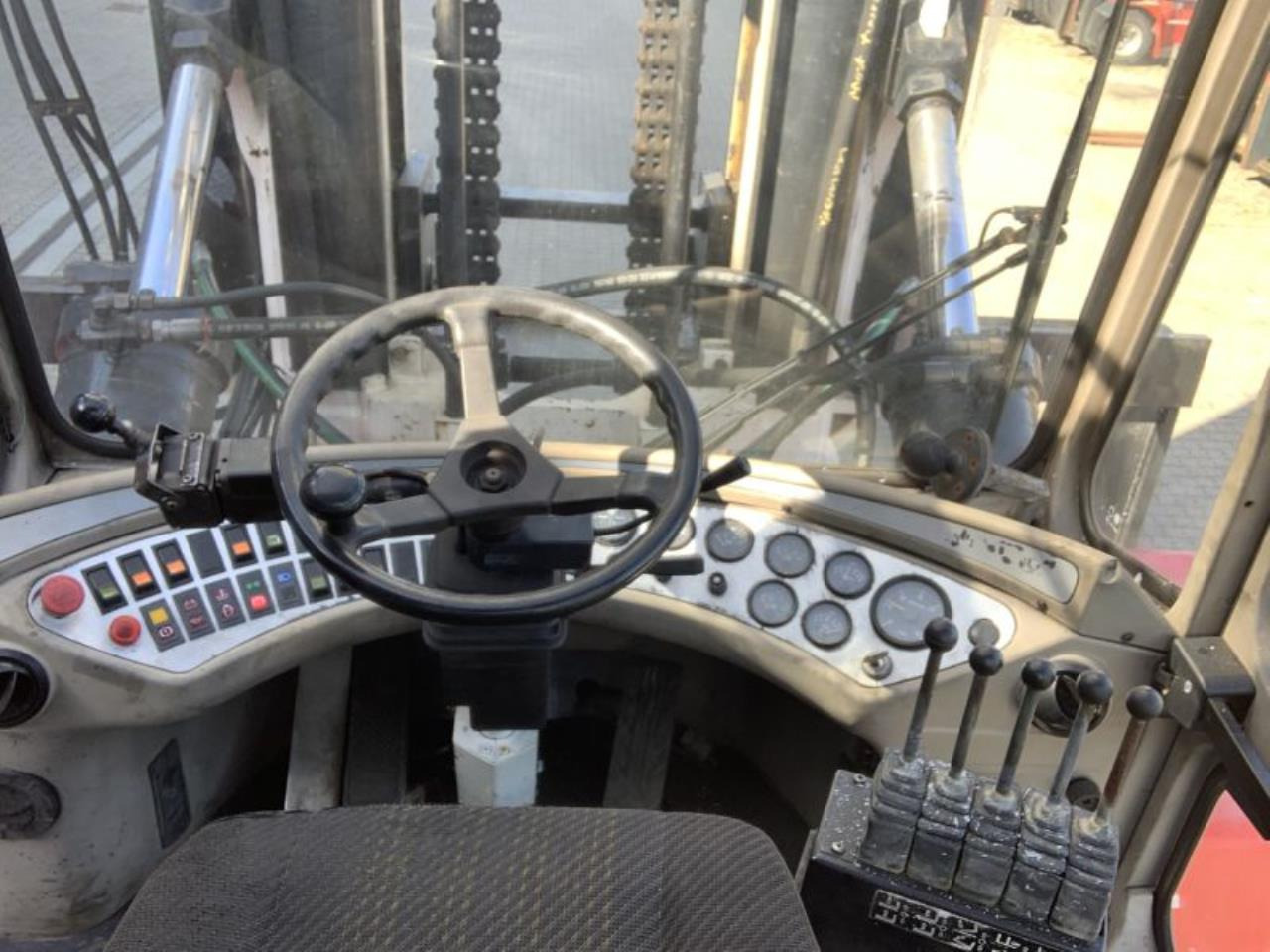 SveTruck 42120-54 - Diesel forklift: picture 4 SveTruck 42120-54 - Diesel forklift: picture 4