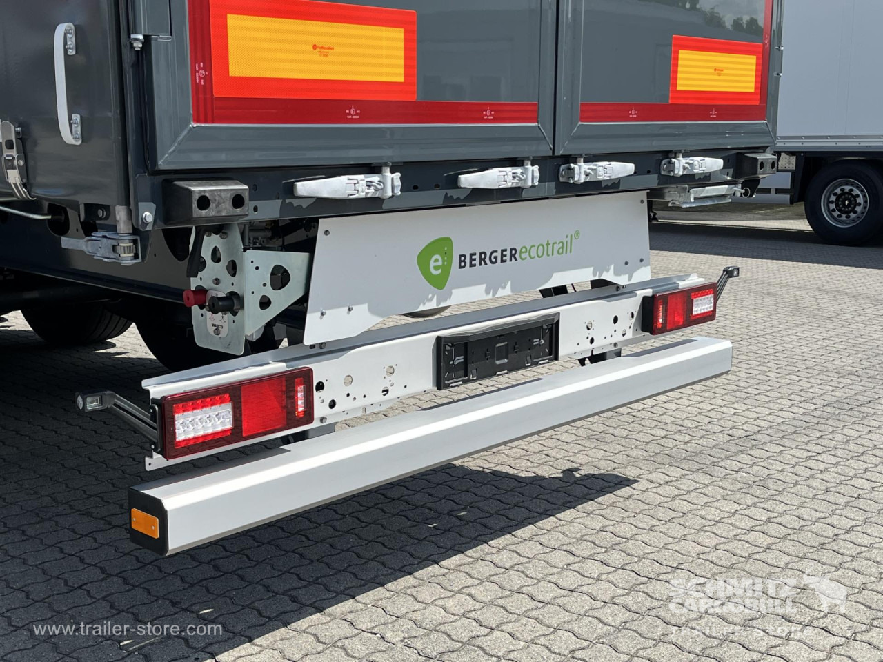 BERGER Auflieger Curtainsider Standard - Curtainsider semi-trailer: picture 4 BERGER Auflieger Curtainsider Standard - Curtainsider semi-trailer: picture 4