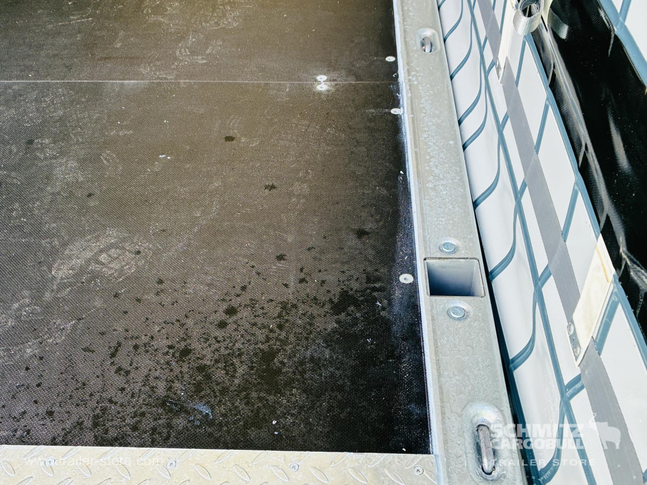 New Curtainsider semi-trailer SCHMITZ Auflieger Curtainsider Mega: picture 15 New Curtainsider semi-trailer SCHMITZ Auflieger Curtainsider Mega: picture 15