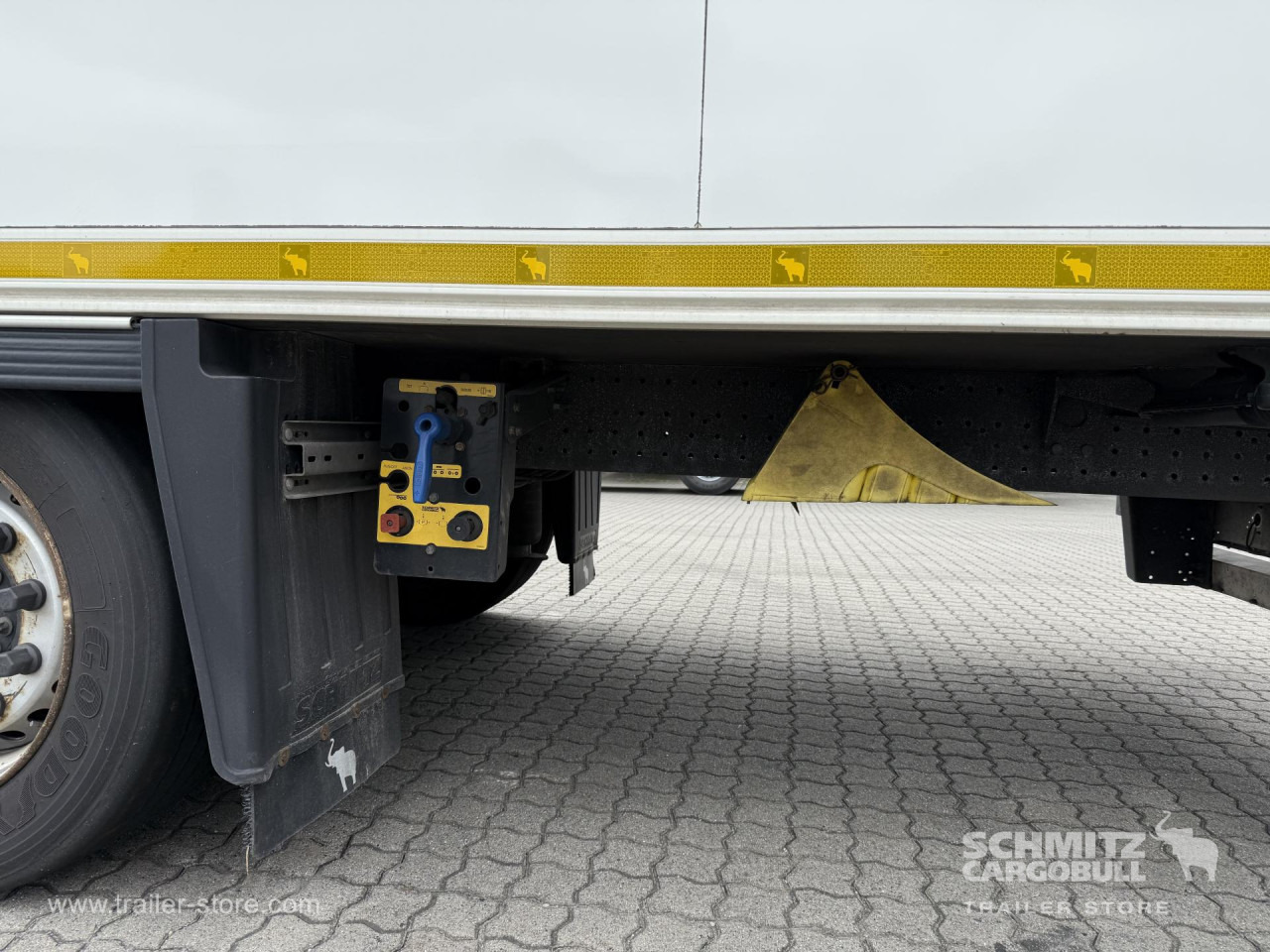 Isothermal semi-trailer SCHMITZ Auflieger Tiefkühler Mega Double deck: picture 6