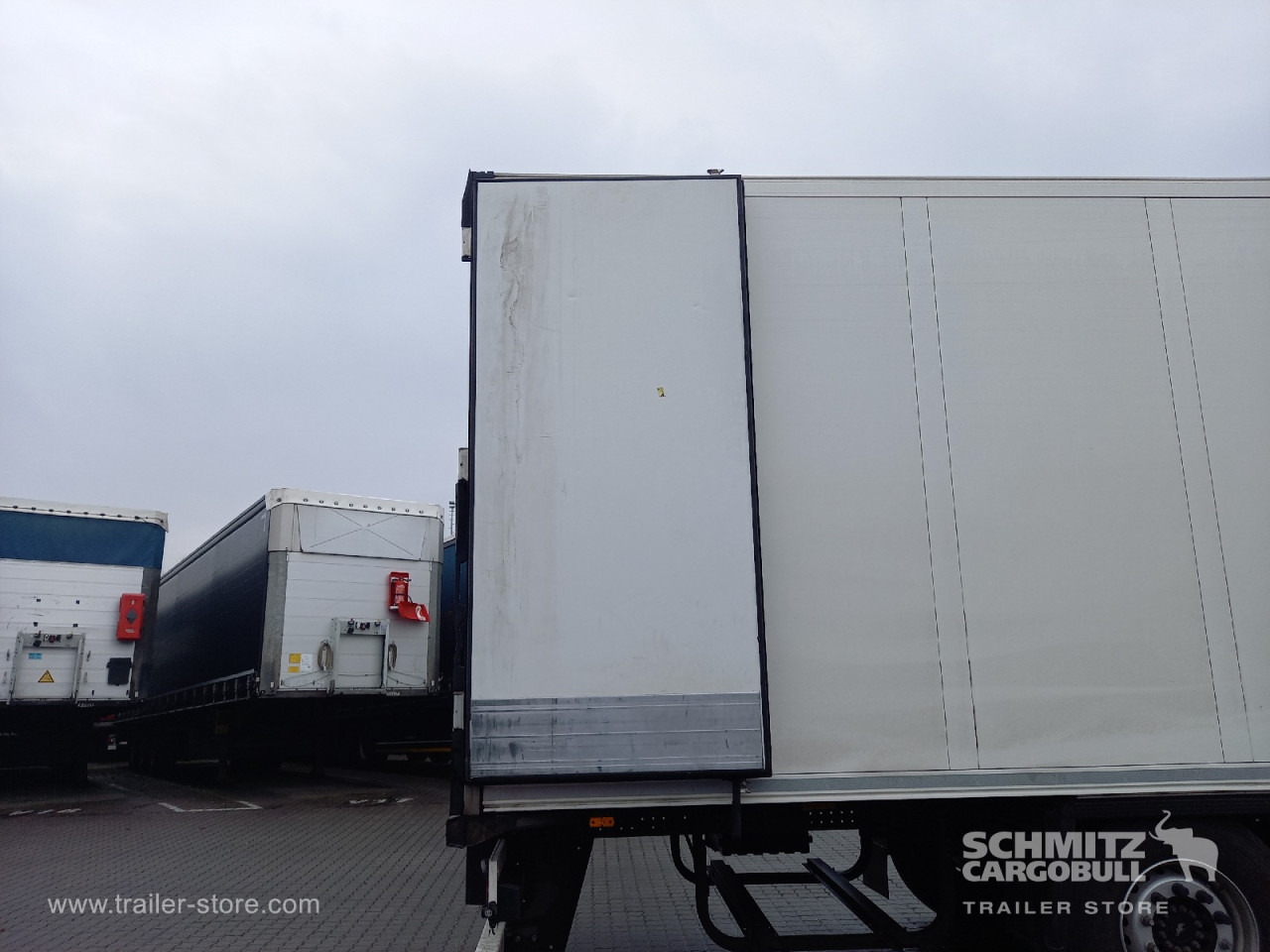 SCHMITZ Auflieger Tiefkühler Standard Double deck - Isothermal semi-trailer: picture 4 SCHMITZ Auflieger Tiefkühler Standard Double deck - Isothermal semi-trailer: picture 4