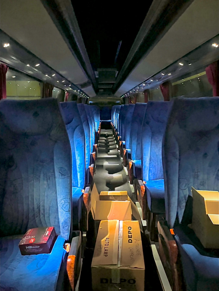 Iveco New Domino euro 5 (WC-KLIMA-57SEATS-NEW TYRES-ALCOA WHEELS) - Coach: picture 2 Iveco New Domino euro 5 (WC-KLIMA-57SEATS-NEW TYRES-ALCOA WHEELS) - Coach: picture 2
