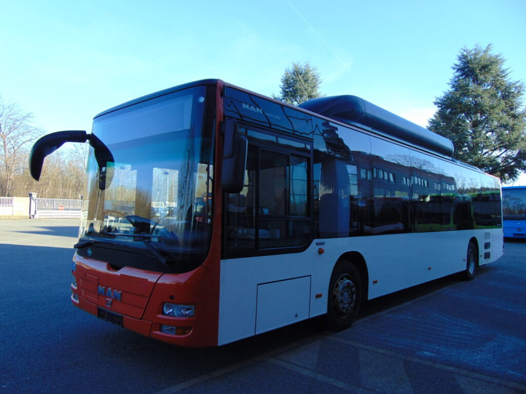 N.4 MAN LION’S CITY CNG – Anno 2014 - City bus: picture 3 N.4 MAN LION’S CITY CNG – Anno 2014 - City bus: picture 3