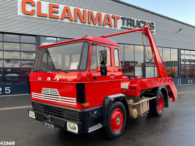 DAF FA 1600 DF 485 14 Ton portaalarmsysteem Oldtimer - Skip loader truck: picture 1 DAF FA 1600 DF 485 14 Ton portaalarmsysteem Oldtimer - Skip loader truck: picture 1