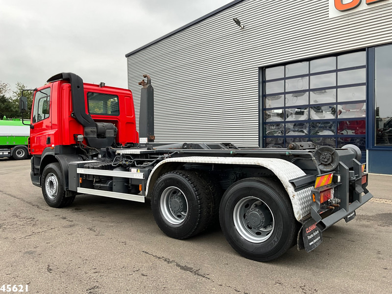 DAF FAT 85 CF 430 6x4 Manual VDL 25 Ton haakarmsysteem - Hook lift truck: picture 2 DAF FAT 85 CF 430 6x4 Manual VDL 25 Ton haakarmsysteem - Hook lift truck: picture 2