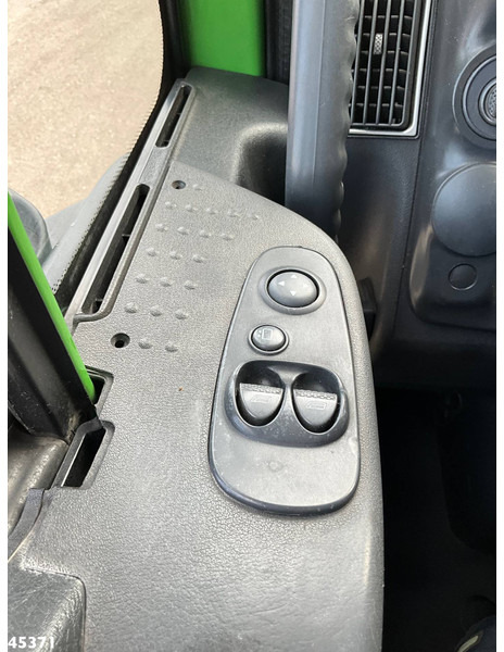 Garbage truck Iveco Stralis AD 260 CNG VDK Just 190.206 km!: picture 18