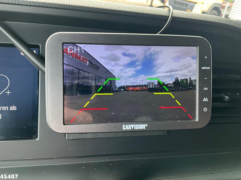 Crane truck MAN TGL 12.220 Euro 6 Palfinger 11 Tonmeter laadkraan Just 60.518 km!: picture 17