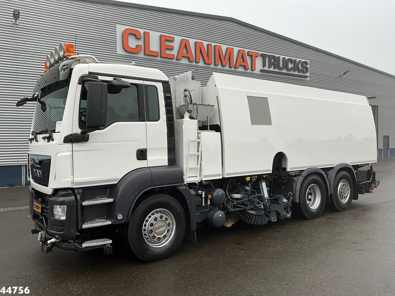 MAN TGS 26.440 Euro 6 Beam S14000 Wegdekreiniger - Road sweeper: picture 3 MAN TGS 26.440 Euro 6 Beam S14000 Wegdekreiniger - Road sweeper: picture 3