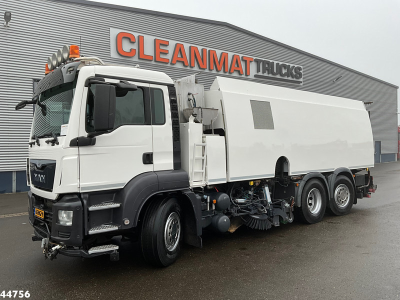 MAN TGS 26.440 Euro 6 Beam S14000 Wegdekreiniger - Road sweeper: picture 2 MAN TGS 26.440 Euro 6 Beam S14000 Wegdekreiniger - Road sweeper: picture 2