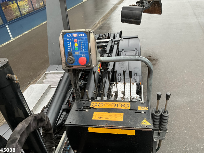 Hook lift truck, Crane truck MAN TGS 35.400 8x4 Euro 6 HMF 16 Tonmeter Z-kraan: picture 7
