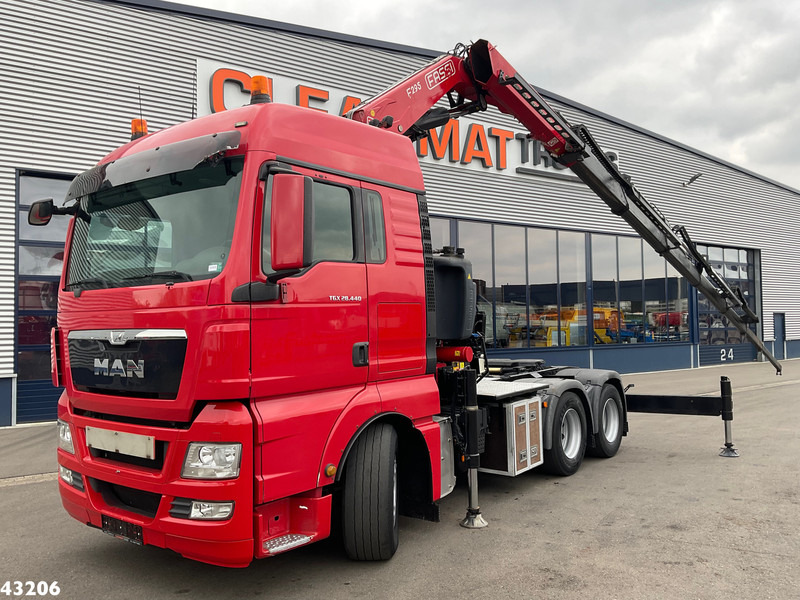 MAN TGX 28.440 Fassi 29 Tonmeter laadkraan - Crane truck: picture 1 MAN TGX 28.440 Fassi 29 Tonmeter laadkraan - Crane truck: picture 1