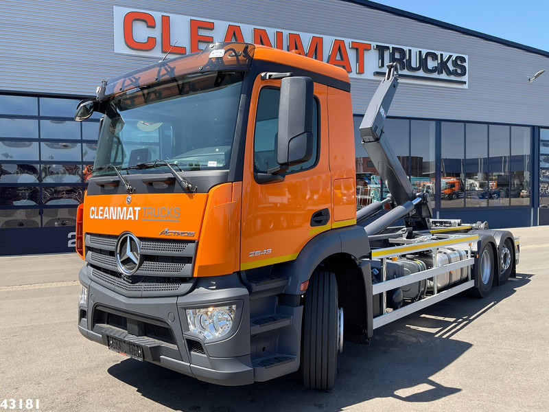 Mercedes-Benz Actros 2643 VDL 21 Ton haakarmsysteem - Hook lift truck: picture 1 Mercedes-Benz Actros 2643 VDL 21 Ton haakarmsysteem - Hook lift truck: picture 1