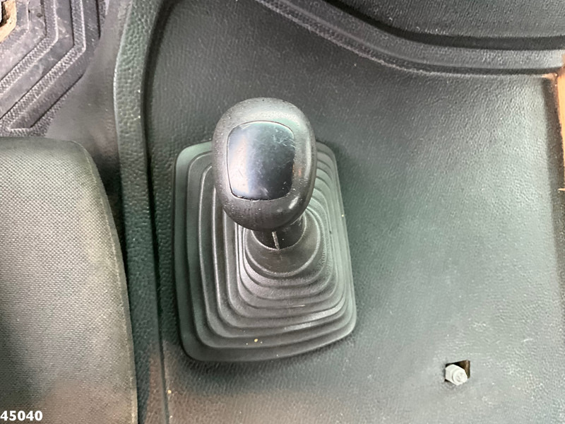 Crane truck Mercedes-Benz Actros 4141 8x4 manual Hiab 32 Tonmeter laadkraan + Fly-jib: picture 20 Crane truck Mercedes-Benz Actros 4141 8x4 manual Hiab 32 Tonmeter laadkraan + Fly-jib: picture 20