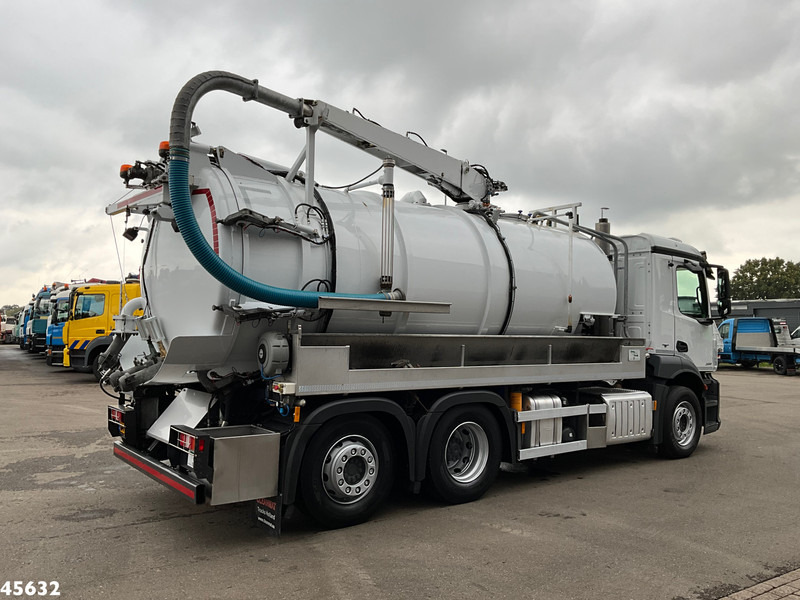Vacuum truck Mercedes-Benz Antos 2833 Euro 6 DHM kolkenzuiger Just 123.687 km!: picture 8 Vacuum truck Mercedes-Benz Antos 2833 Euro 6 DHM kolkenzuiger Just 123.687 km!: picture 8