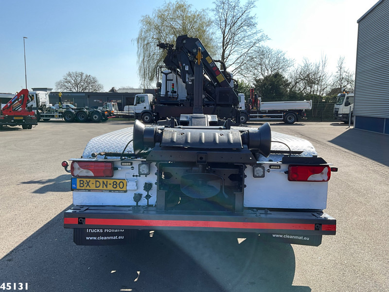 Hook lift truck, Crane truck Scania P 380 8x4 Euro 5 Hiab 21 Tonmeter laadkraan Just 244.337 km!: picture 6