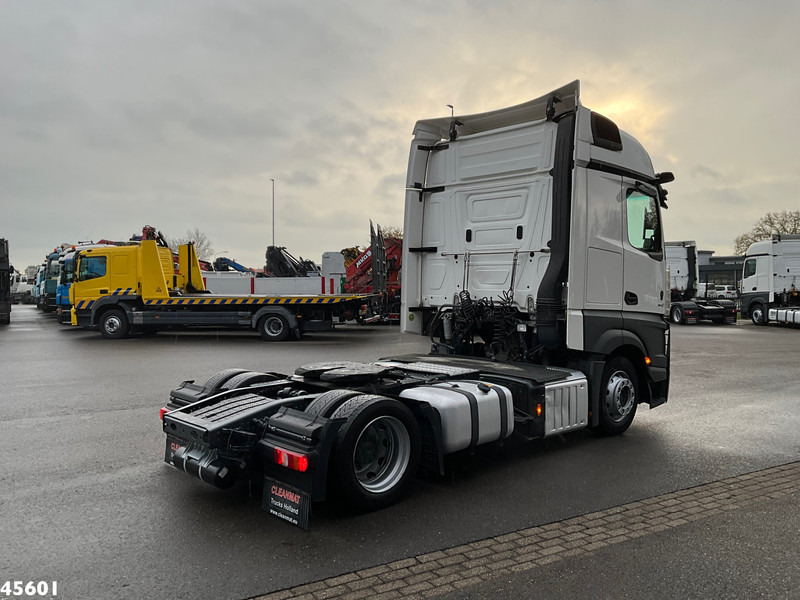 Mercedes-Benz Actros 1842 Mega GigaSpace MirrorCam - Tractor unit: picture 3 Mercedes-Benz Actros 1842 Mega GigaSpace MirrorCam - Tractor unit: picture 3