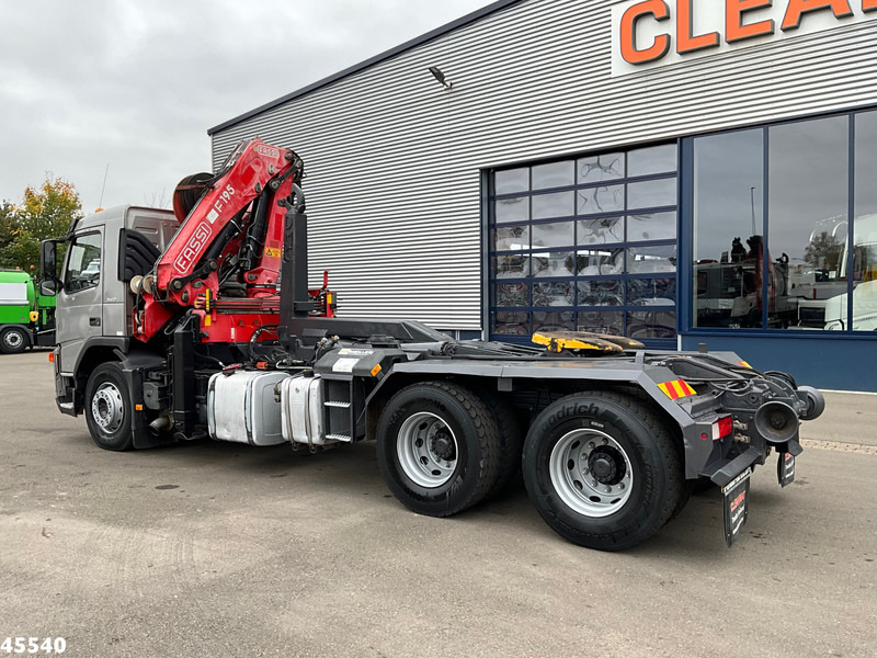 Volvo FM 340 6x4 Fassi 19 Tonmeter laadkraan - Tractor unit: picture 2 Volvo FM 340 6x4 Fassi 19 Tonmeter laadkraan - Tractor unit: picture 2
