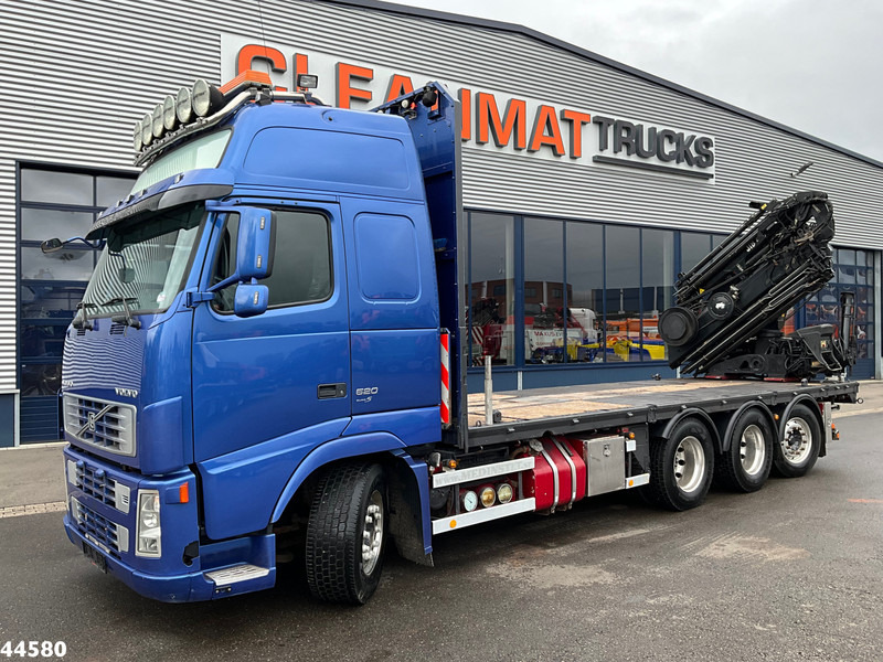 Volvo FH 520 8x4 Euro 5 Hiab 24 Tonmeter laadkraan + Fly-jib - Crane truck: picture 2 Volvo FH 520 8x4 Euro 5 Hiab 24 Tonmeter laadkraan + Fly-jib - Crane truck: picture 2