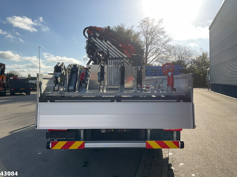 Volvo FH 540 10x4 Fassi 215 Tonmeter laadkraan + Fly-Jib NEW AND UNUSED! - Crane truck: picture 4 Volvo FH 540 10x4 Fassi 215 Tonmeter laadkraan + Fly-Jib NEW AND UNUSED! - Crane truck: picture 4
