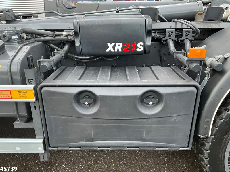 Leasing of Volvo FM 330 6x4 Hiab 21 Ton haakarmsysteem Just 35.598 Km! Volvo FM 330 6x4 Hiab 21 Ton haakarmsysteem Just 35.598 Km!: picture 8 Leasing of Volvo FM 330 6x4 Hiab 21 Ton haakarmsysteem Just 35.598 Km! Volvo FM 330 6x4 Hiab 21 Ton haakarmsysteem Just 35.598 Km!: picture 8