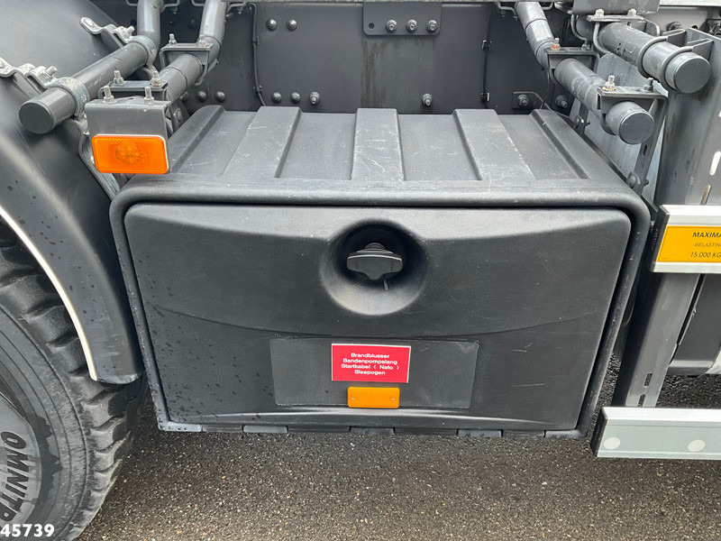 Leasing of Volvo FM 330 6x4 Hiab 21 Ton haakarmsysteem Just 35.598 Km! Volvo FM 330 6x4 Hiab 21 Ton haakarmsysteem Just 35.598 Km!: picture 9 Leasing of Volvo FM 330 6x4 Hiab 21 Ton haakarmsysteem Just 35.598 Km! Volvo FM 330 6x4 Hiab 21 Ton haakarmsysteem Just 35.598 Km!: picture 9