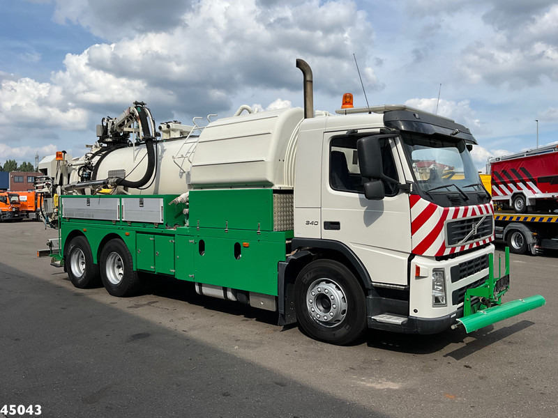 Vacuum truck Volvo FM 340 6x4 7m³ Combi kolkenzuiger Just 159.037 km!: picture 10 Vacuum truck Volvo FM 340 6x4 7m³ Combi kolkenzuiger Just 159.037 km!: picture 10