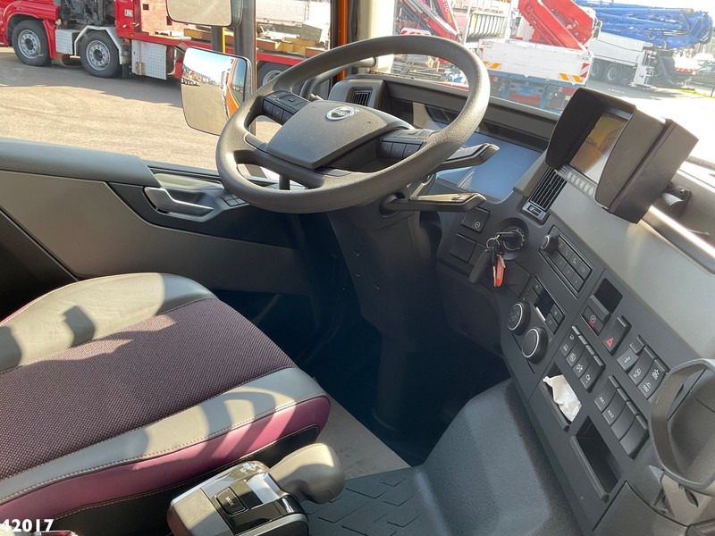 Leasing of Volvo FM 420 8x2 HMF 28 Tonmeter laadkraan Volvo FM 420 8x2 HMF 28 Tonmeter laadkraan: picture 12