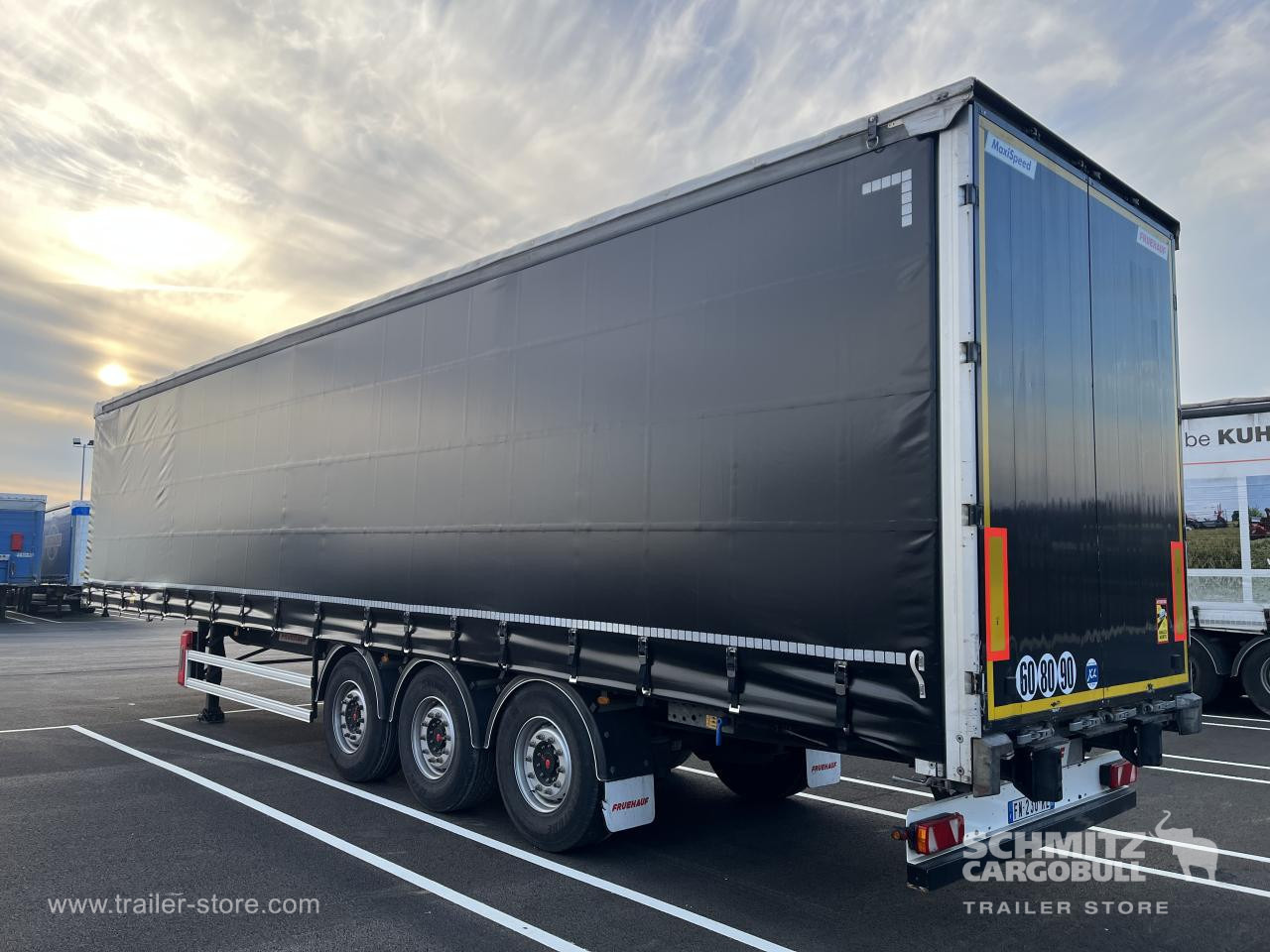 FRUEHAUF Curtainsider Standard - Curtainsider semi-trailer: picture 5 FRUEHAUF Curtainsider Standard - Curtainsider semi-trailer: picture 5