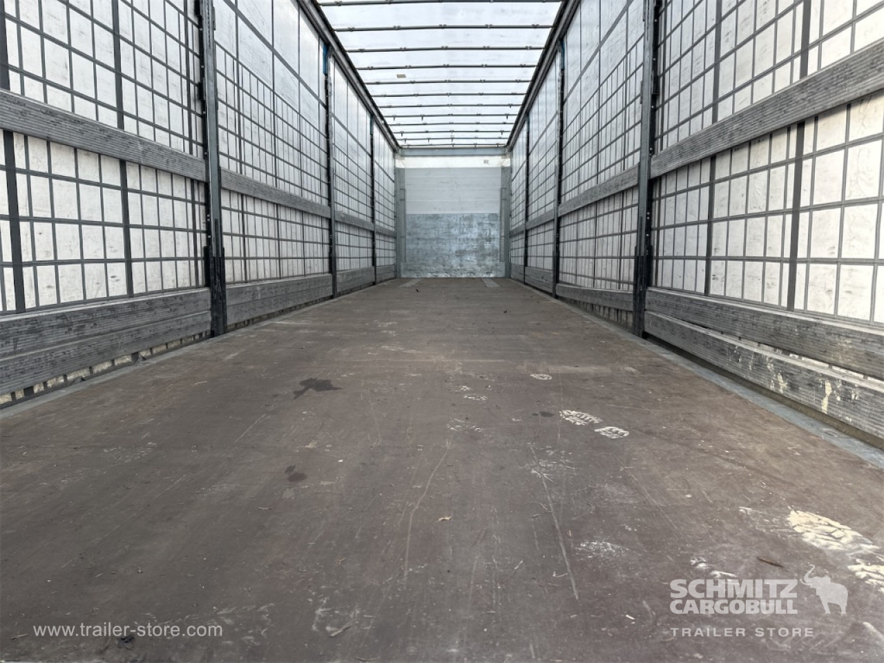 SCHMITZ Curtainsider Standard - Curtainsider semi-trailer: picture 3 SCHMITZ Curtainsider Standard - Curtainsider semi-trailer: picture 3