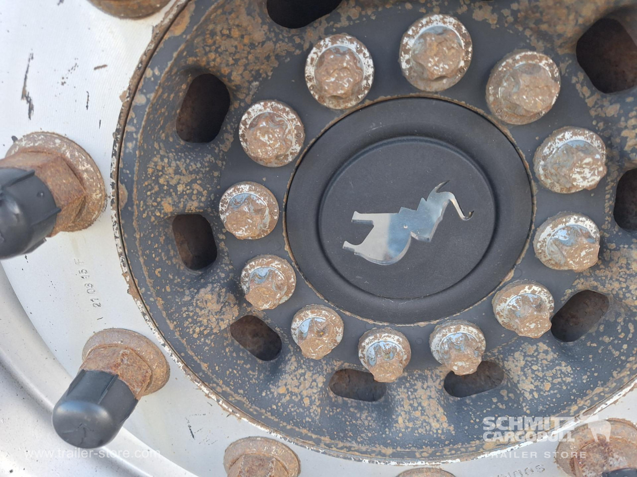 SCHMITZ Curtainsider Standard Taillift - Curtainsider semi-trailer: picture 3 SCHMITZ Curtainsider Standard Taillift - Curtainsider semi-trailer: picture 3