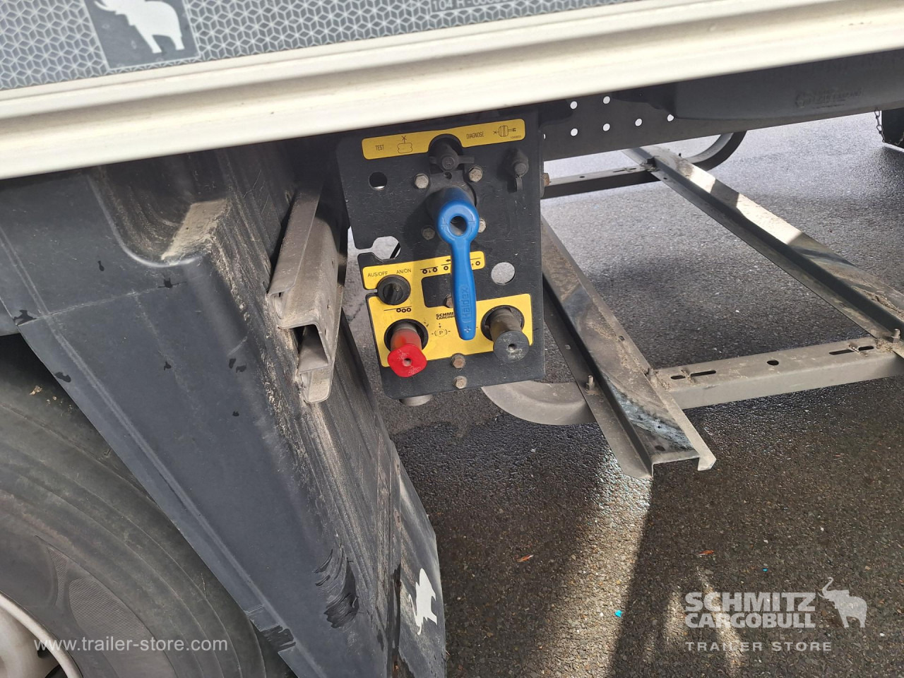 Isothermal semi-trailer SCHMITZ Reefer Standard Double deck: picture 8 Isothermal semi-trailer SCHMITZ Reefer Standard Double deck: picture 8