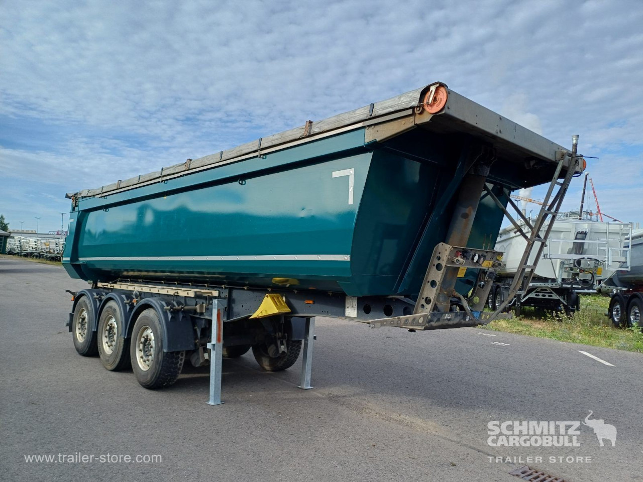 SCHMITZ Auflieger Kipper Stahlrundmulde 24m³ - Tipper semi-trailer: picture 1 SCHMITZ Auflieger Kipper Stahlrundmulde 24m³ - Tipper semi-trailer: picture 1