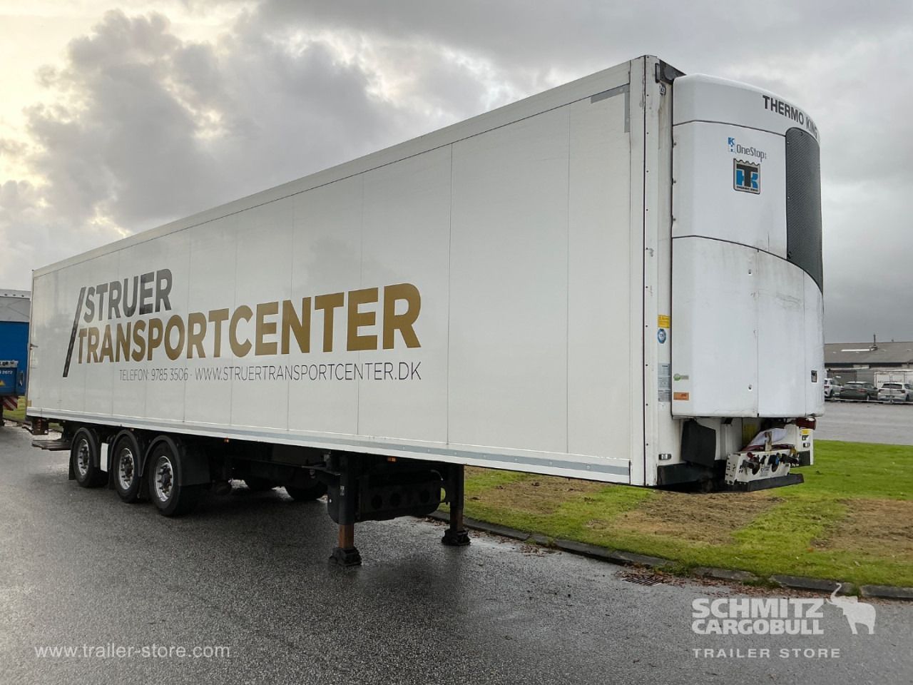 KRONE Reefer Standard Taillift - Isothermal semi-trailer: picture 1 KRONE Reefer Standard Taillift - Isothermal semi-trailer: picture 1