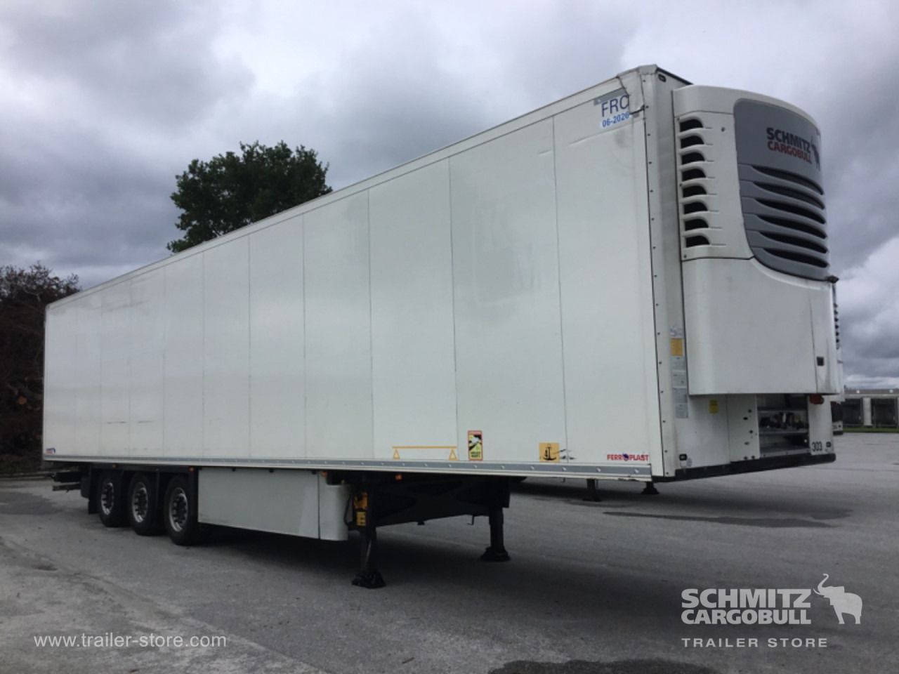 SCHMITZ Reefer Meat hanging system - Isothermal semi-trailer: picture 1 SCHMITZ Reefer Meat hanging system - Isothermal semi-trailer: picture 1