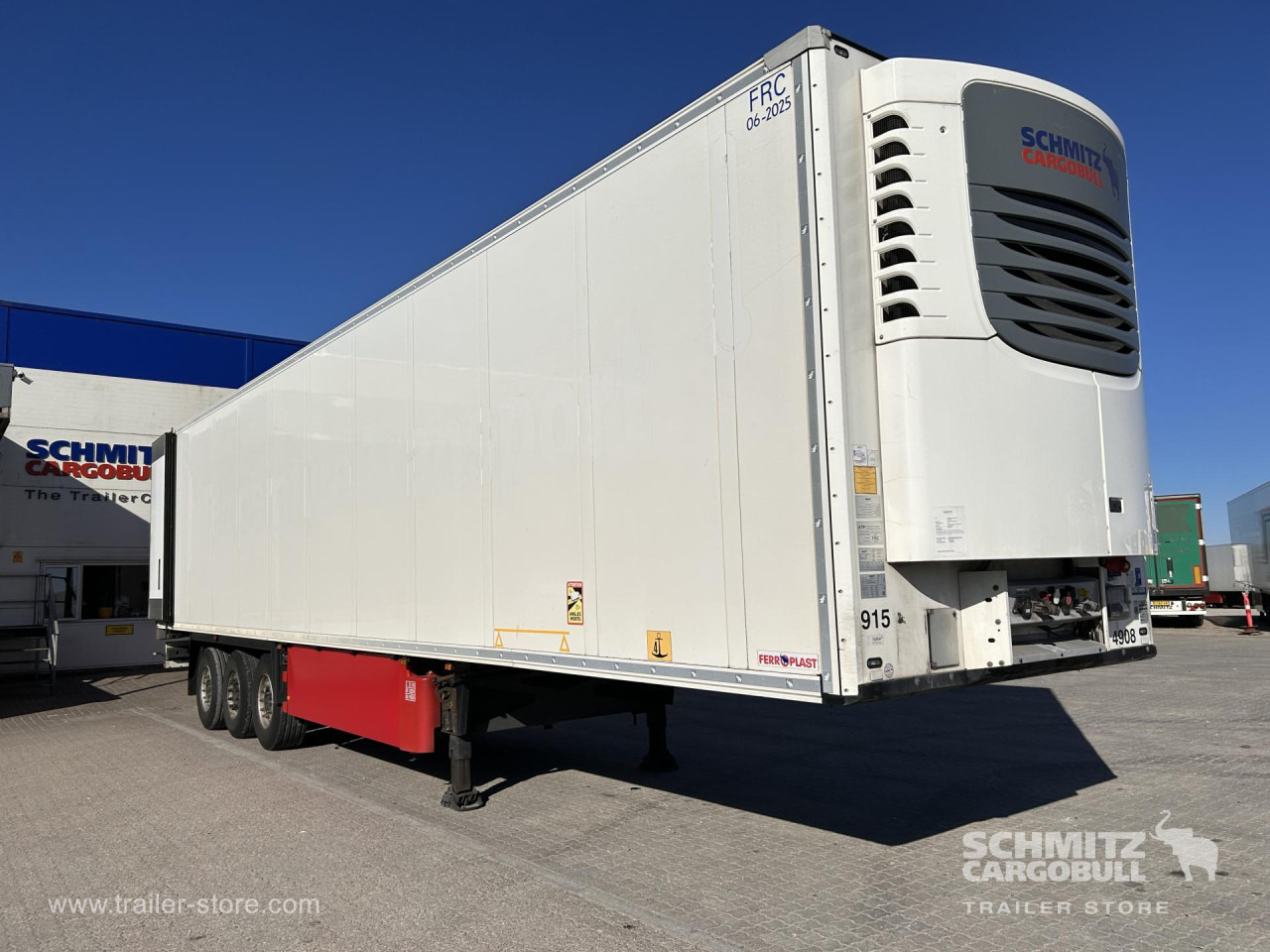 SCHMITZ Reefer Multitemp Double deck - Isothermal semi-trailer: picture 1 SCHMITZ Reefer Multitemp Double deck - Isothermal semi-trailer: picture 1
