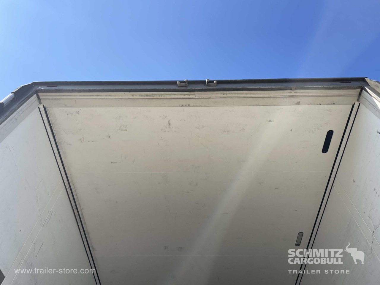 Isothermal semi-trailer SCHMITZ Semiremolque Frigo Standard: picture 11