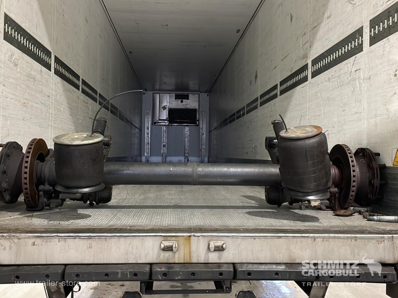 SCHMITZ Semiremolque Frigo Standard - Isothermal semi-trailer: picture 2 SCHMITZ Semiremolque Frigo Standard - Isothermal semi-trailer: picture 2