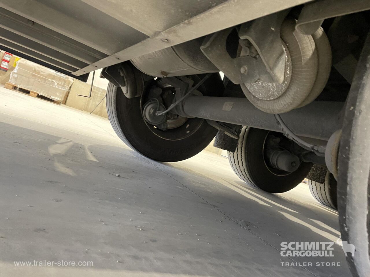 SCHMITZ Semiremolque Frigo Standard - Isothermal semi-trailer: picture 3 SCHMITZ Semiremolque Frigo Standard - Isothermal semi-trailer: picture 3