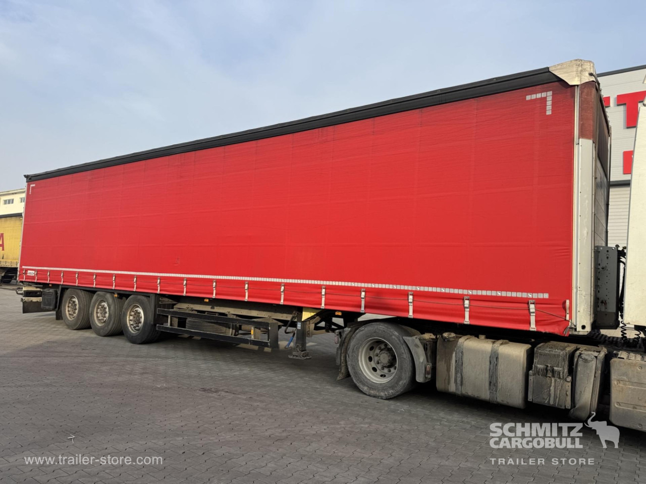SCHMITZ Curtainsider Standard - Curtainsider semi-trailer: picture 1 SCHMITZ Curtainsider Standard - Curtainsider semi-trailer: picture 1