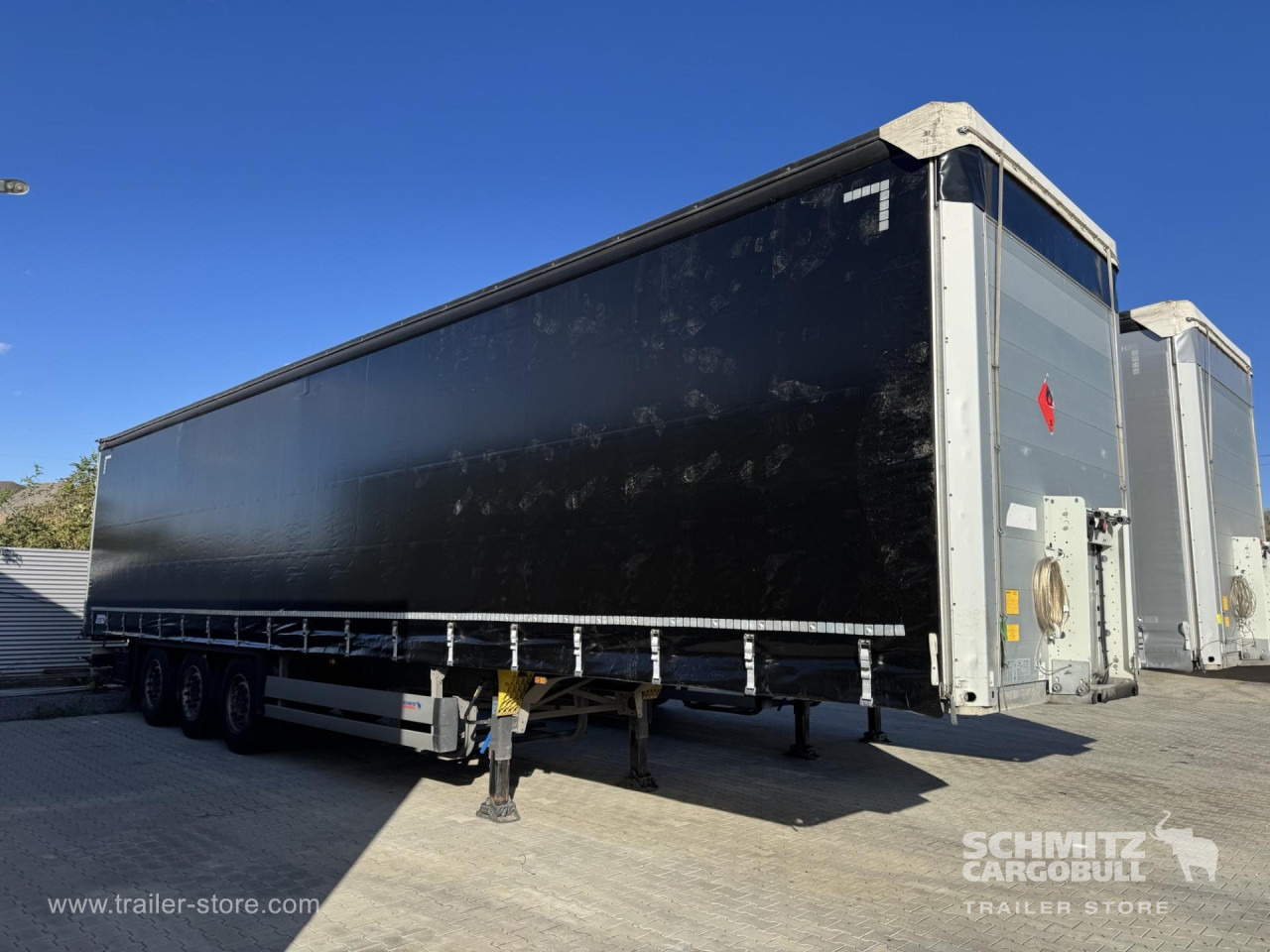 SCHMITZ Curtainsider Standard - Curtainsider semi-trailer: picture 4 SCHMITZ Curtainsider Standard - Curtainsider semi-trailer: picture 4