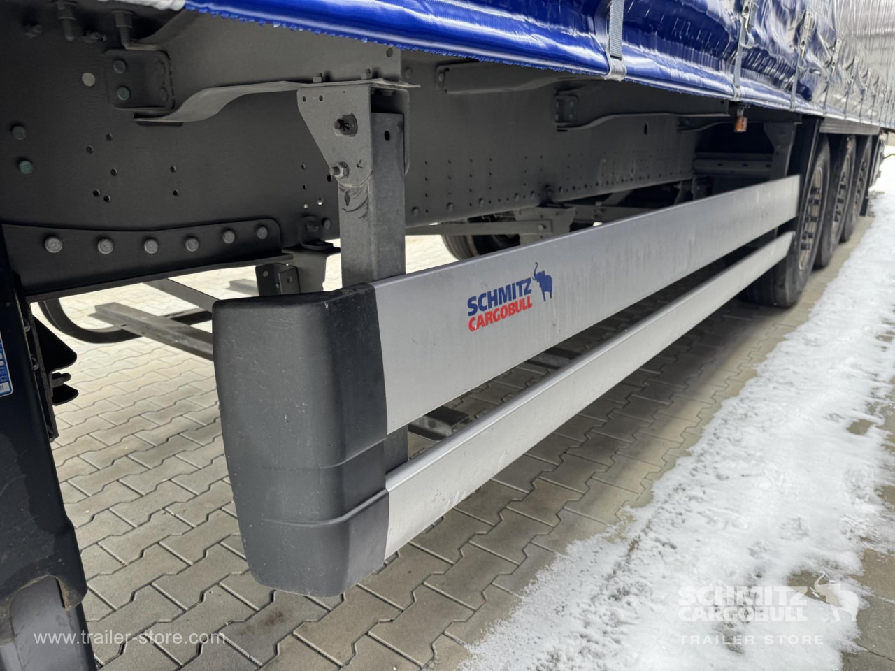 SCHMITZ Curtainsider Standard - Curtainsider semi-trailer: picture 2 SCHMITZ Curtainsider Standard - Curtainsider semi-trailer: picture 2