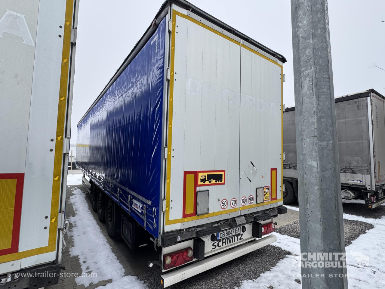 SCHMITZ Curtainsider Standard - Curtainsider semi-trailer: picture 5 SCHMITZ Curtainsider Standard - Curtainsider semi-trailer: picture 5