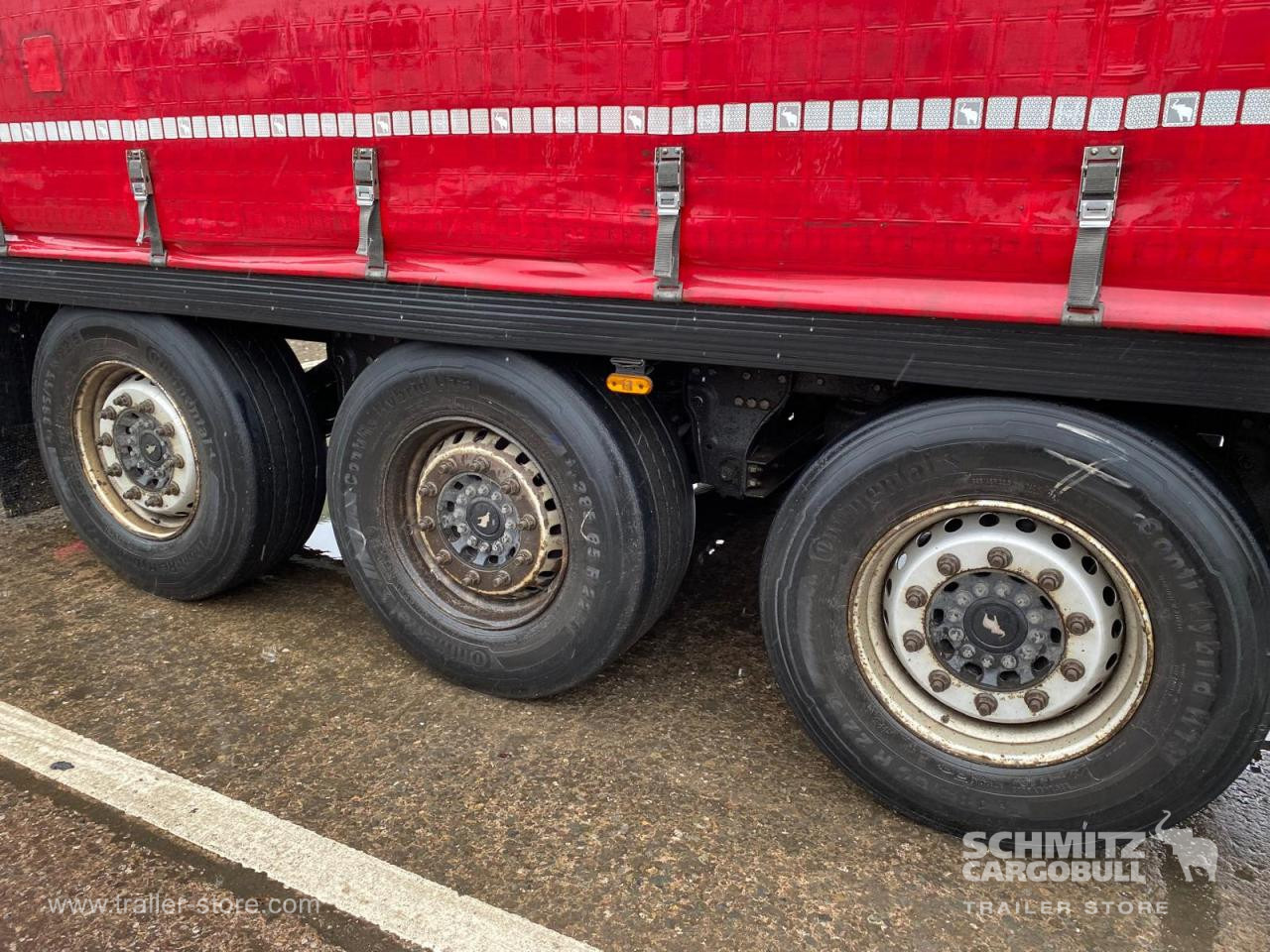SCHMITZ Curtainsider Standard - Curtainsider semi-trailer: picture 3 SCHMITZ Curtainsider Standard - Curtainsider semi-trailer: picture 3