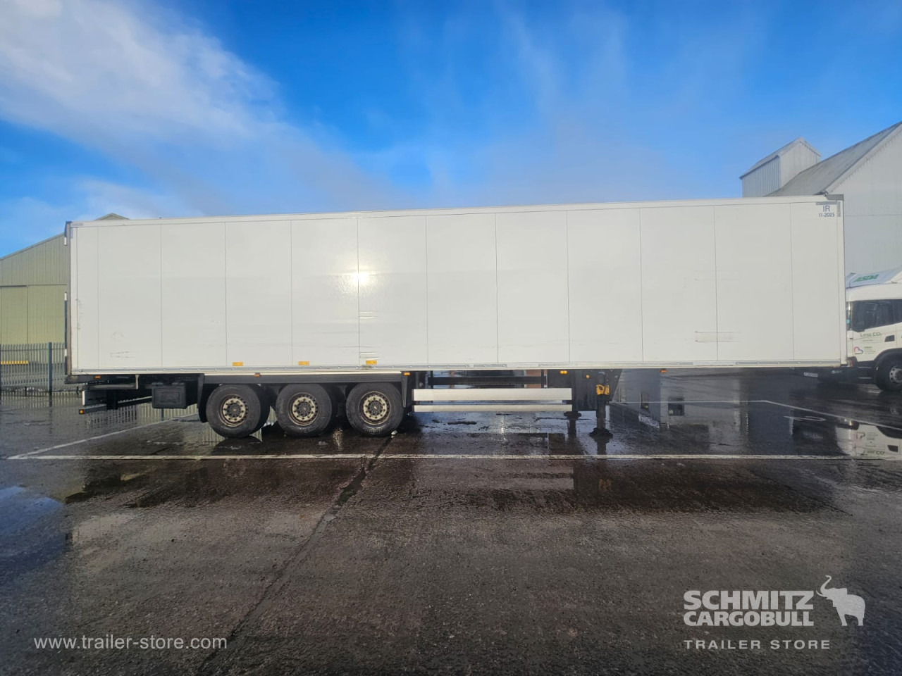 SCHMITZ Reefer Multitemp - Isothermal semi-trailer: picture 3 SCHMITZ Reefer Multitemp - Isothermal semi-trailer: picture 3