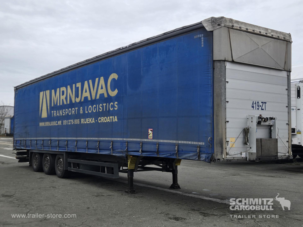 SCHMITZ Curtainsider Varios - Curtainsider semi-trailer: picture 1 SCHMITZ Curtainsider Varios - Curtainsider semi-trailer: picture 1