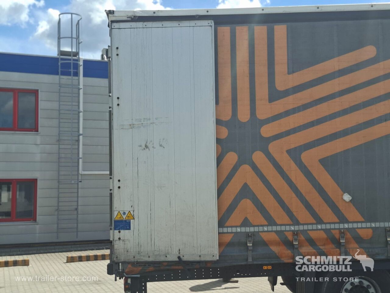 SCHMITZ Curtainsider Mega - Curtainsider semi-trailer: picture 3 SCHMITZ Curtainsider Mega - Curtainsider semi-trailer: picture 3